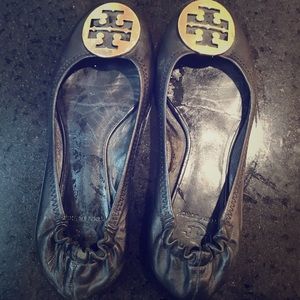Tory Burch black and gold flats 8.5